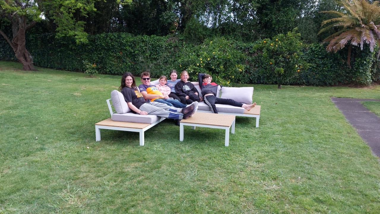 Bed And Breakfast Happy Home Taupo Accommodation Extérieur photo
