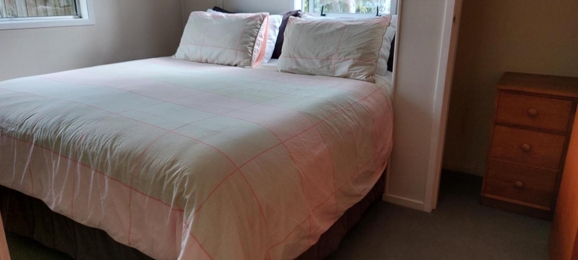 Bed And Breakfast Happy Home Taupo Accommodation Extérieur photo