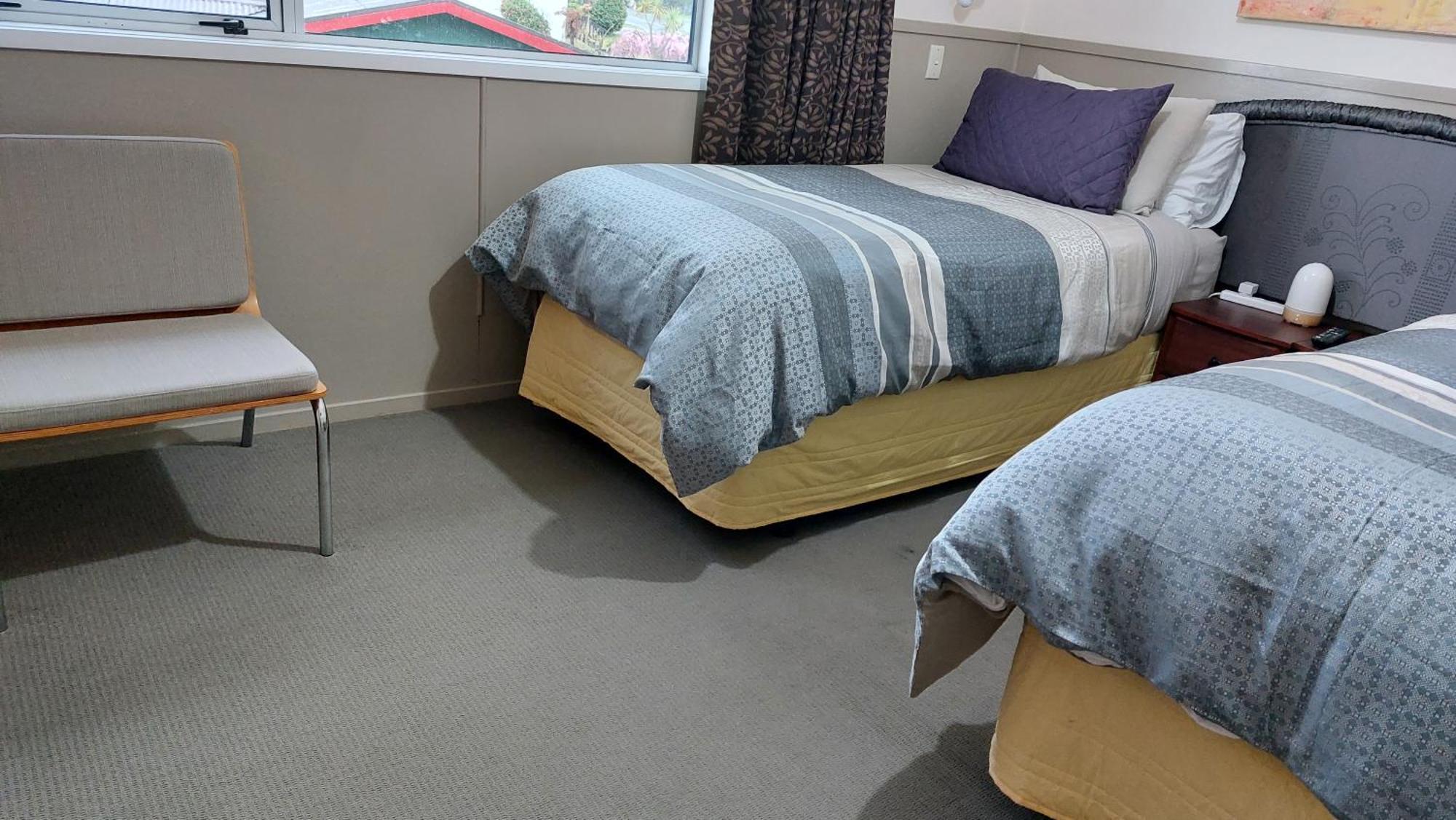 Bed And Breakfast Happy Home Taupo Accommodation Extérieur photo
