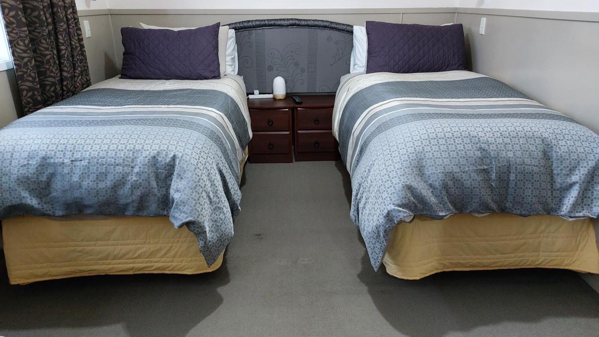Bed And Breakfast Happy Home Taupo Accommodation Extérieur photo